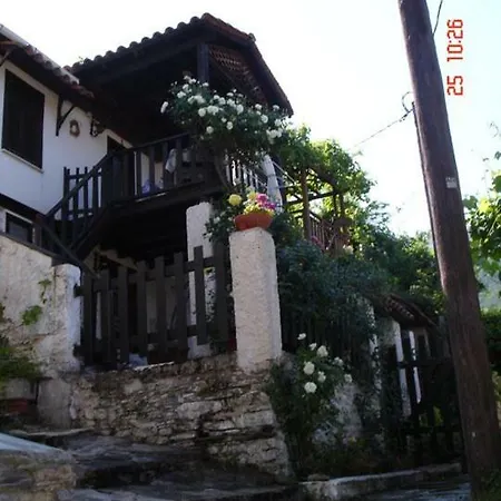 Forest House - Magnificent Sunset & Mountain View Сasa de vacaciones Mikros Prinos